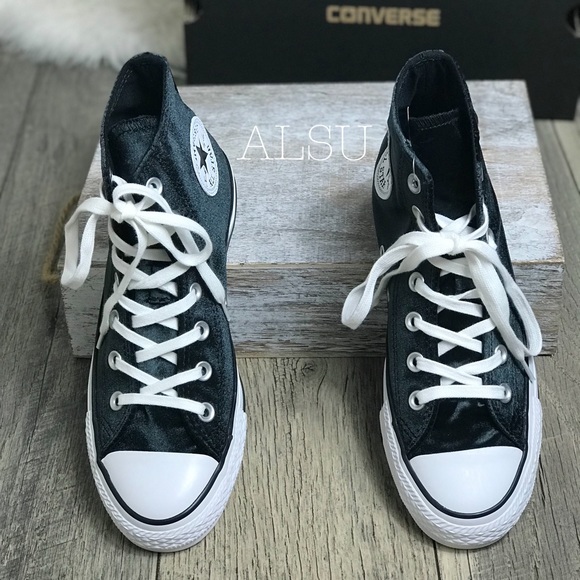 Converse Ctas Hi Velvet Black White W AUTHENTIC - Picture 4 of 7
